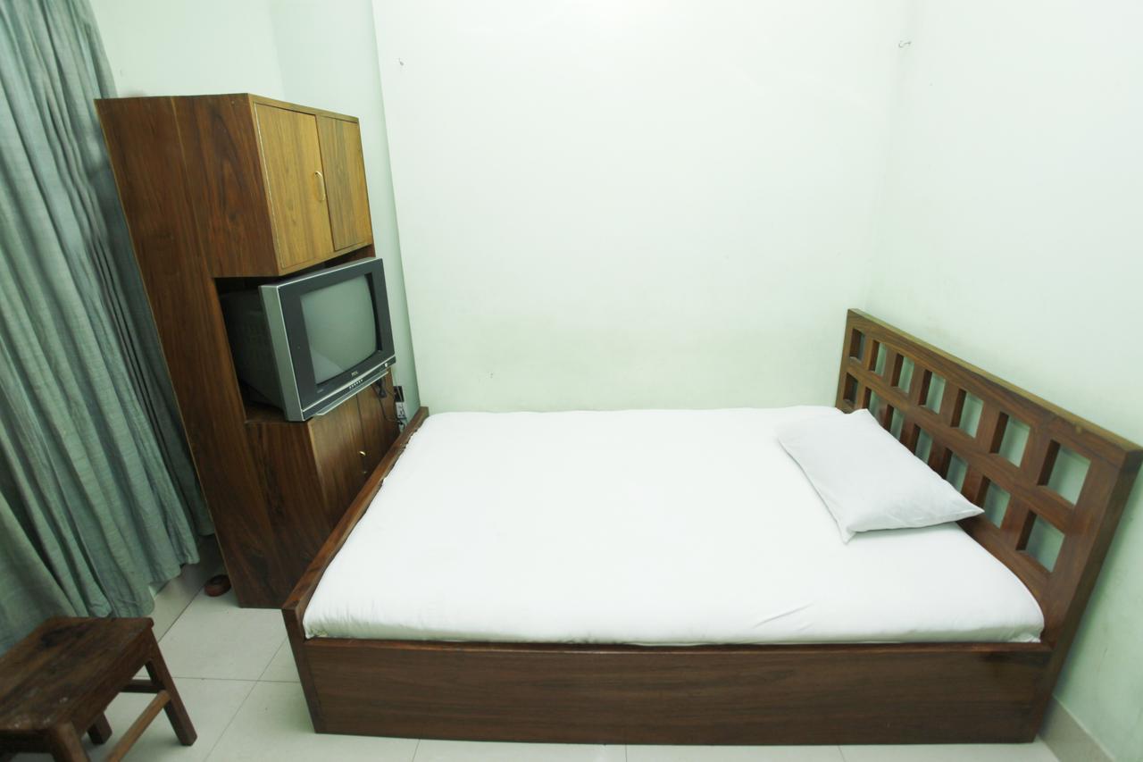 Hotel Star Park Dakhin Kattali 객실 사진