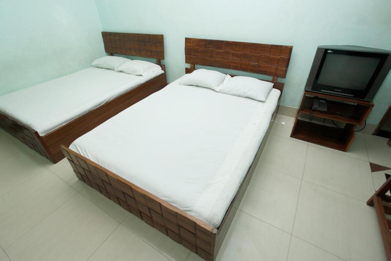 Hotel Star Park Dakhin Kattali 객실 사진